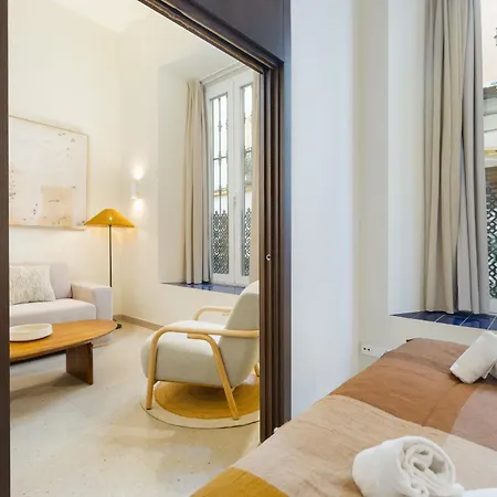 New And Design - Shared Rooftop Solarium - Alameda